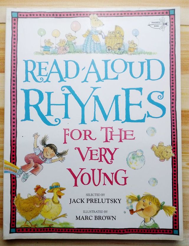 Read-Aloud Rhymes for the Very Young