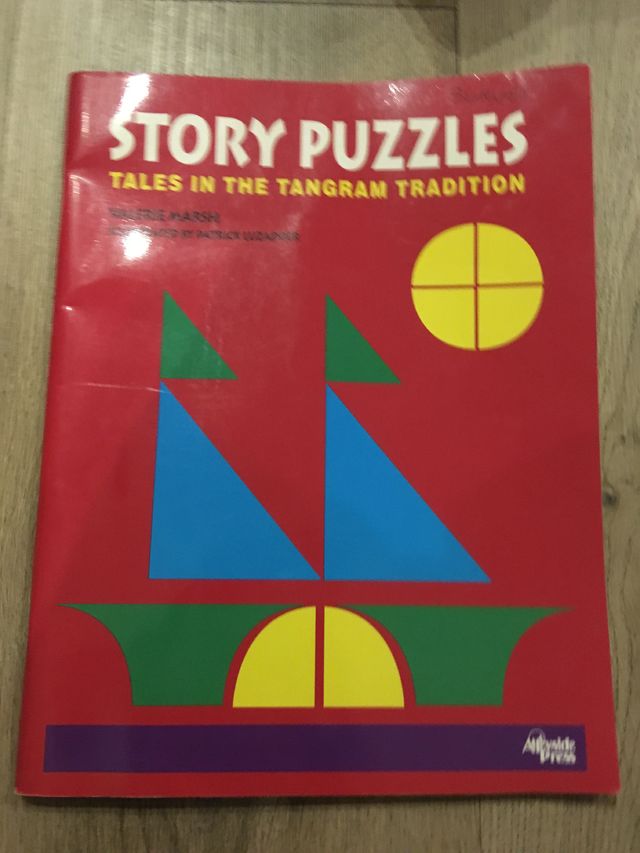 Story Puzzles：Tales in The Tangram Tradition